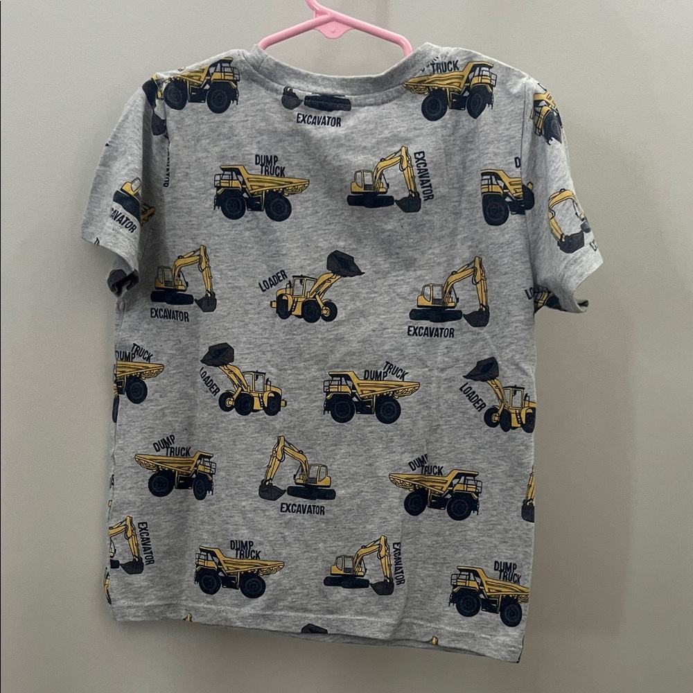 H&M Tee 4-6